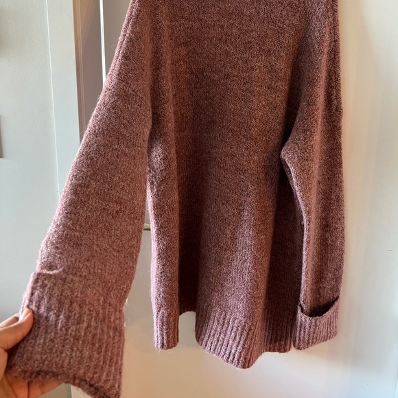 Worn once sweater dress from Vero Moda - Picture 3 of 3